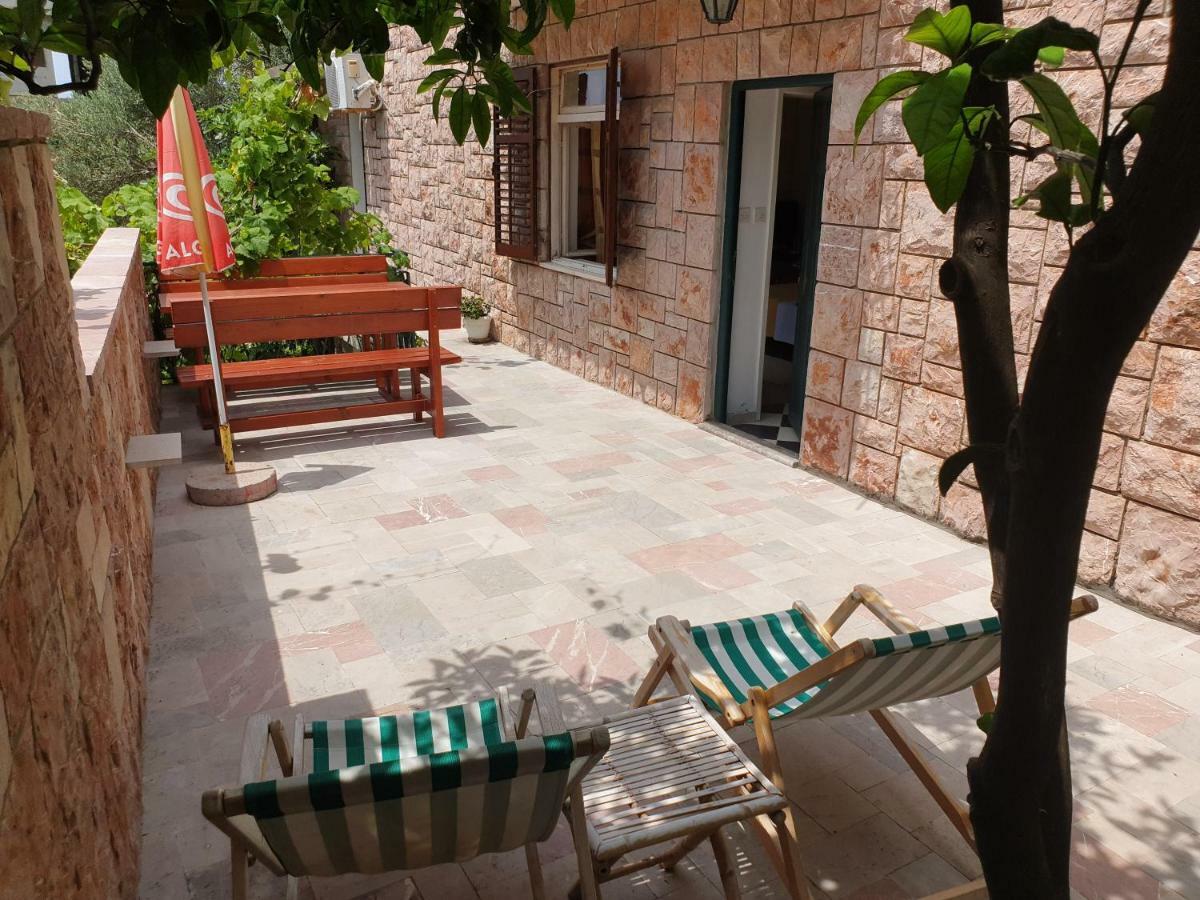 Zoro Apartments Sveti Stefan Exterior photo