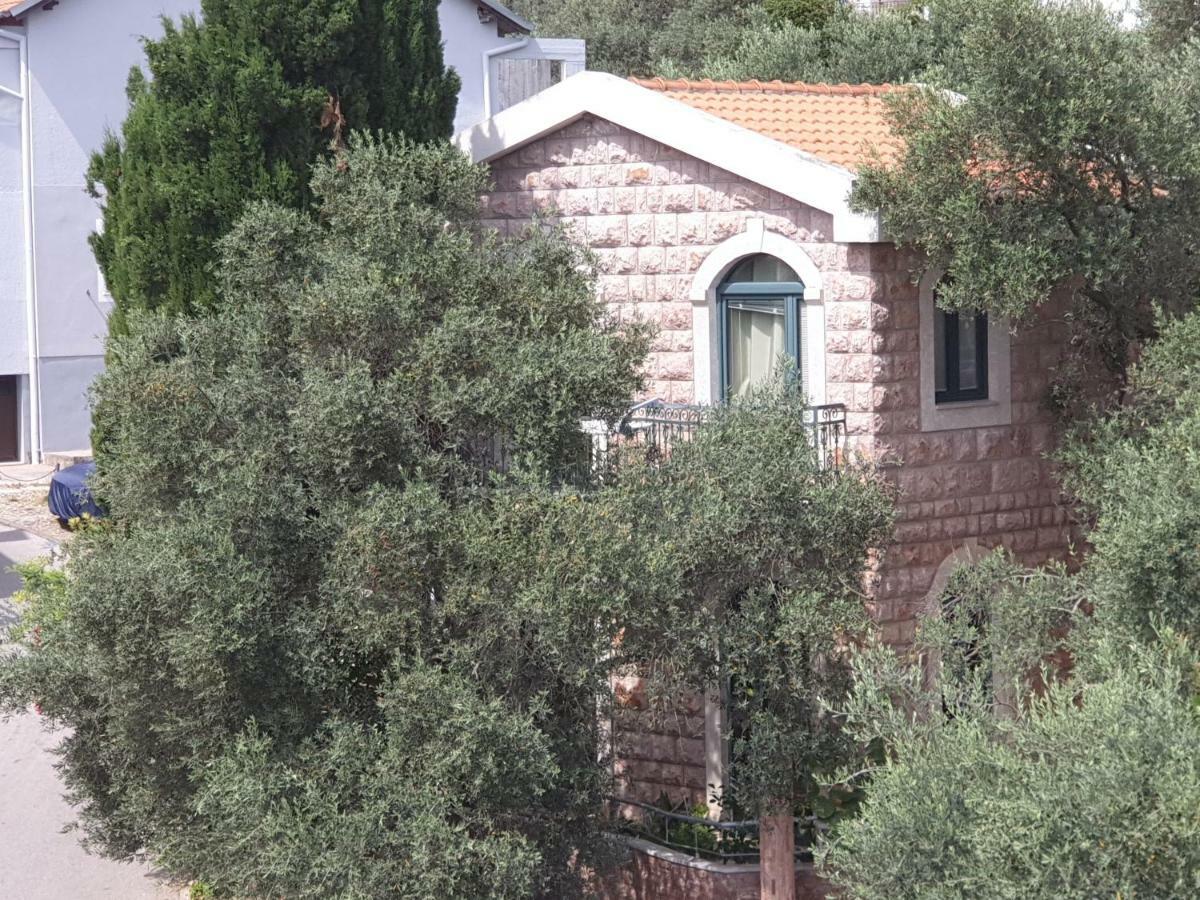 Zoro Apartments Sveti Stefan Exterior photo